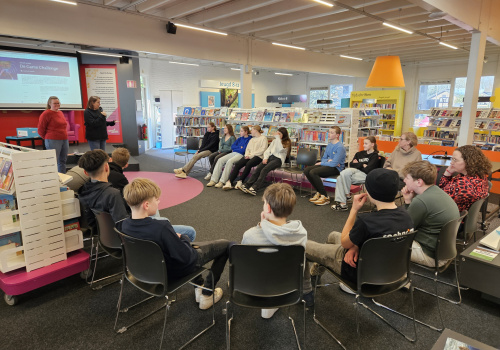 Bezoek bibliotheek onderbouw Groevenbeek Putten